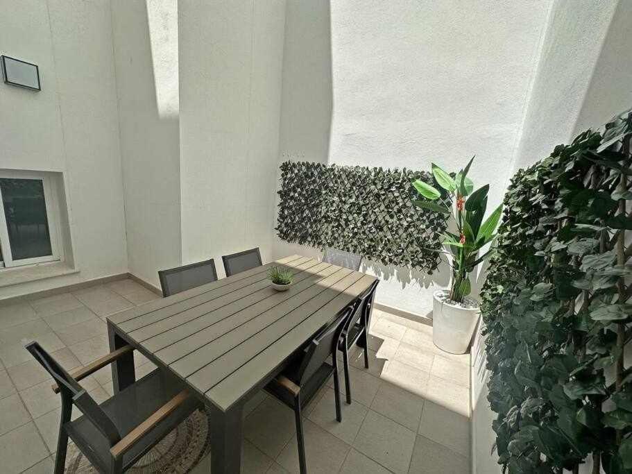 Xxii Apartamentos Morales&Arnal Εστεπόνα Εξωτερικό φωτογραφία