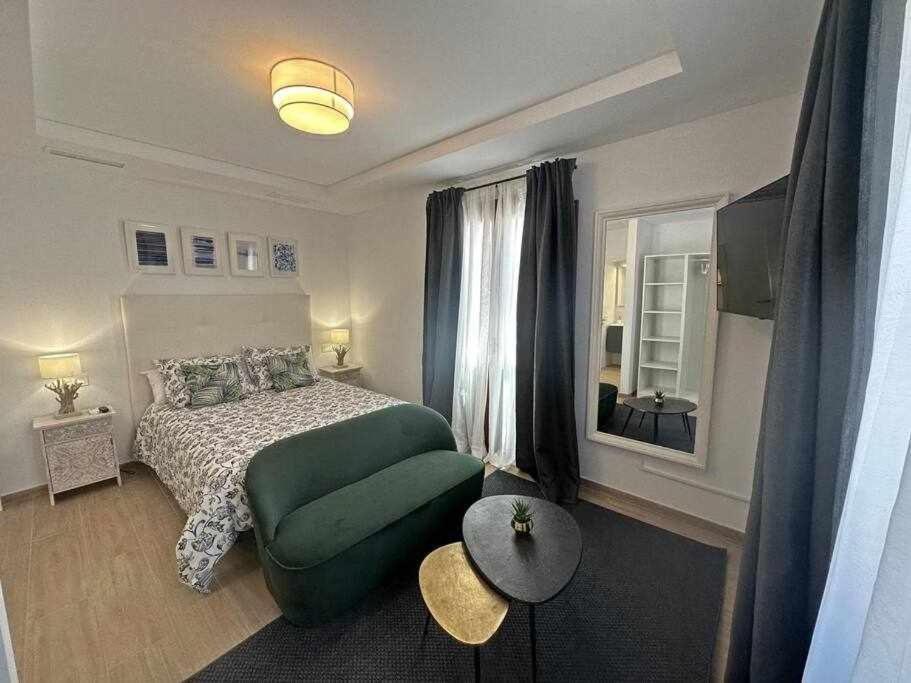 Xxii Apartamentos Morales&Arnal Εστεπόνα Εξωτερικό φωτογραφία